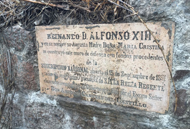La placa pertenece al gobierno de Cánovas del Castillo