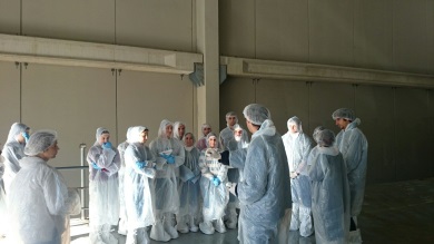 Alumnos de Formación Profesional visitan el Centro Sanitario Integral de Cantabria