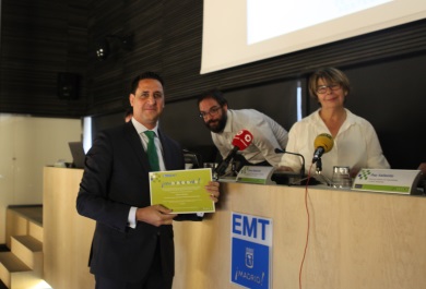 Javier Martín Urbán recoge el premio Muévet Verde para el Grupo Tragsa