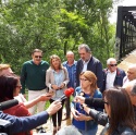 La presidenta de la Diputación de Zamora visita la antigua vía férrea entre Plasencia y Astorga, rehabilitada como Camino Natural