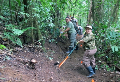 Prácticas de campo en el PN Volcán Tenorio