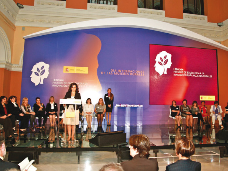 Sala con ponentes