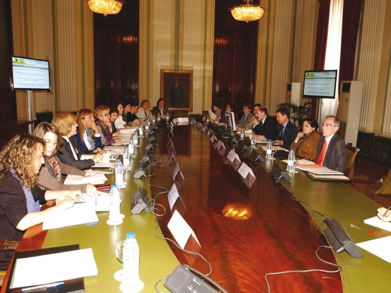 Reunión en una sala del observatorio