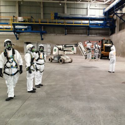 Emergency team working in the plant..