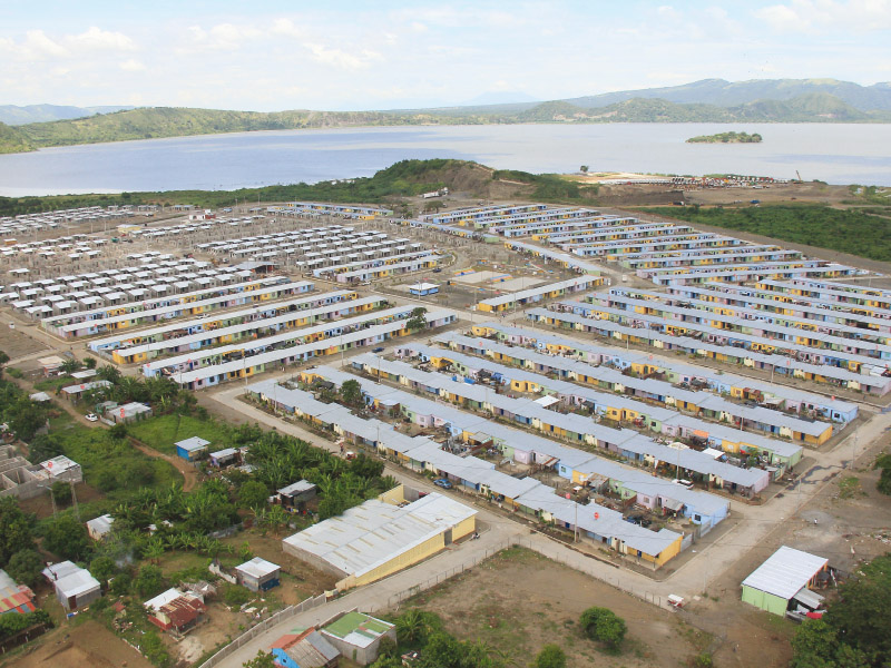 Vista general de las viviendas sociales construidas en el vertedero de "La Chureca"