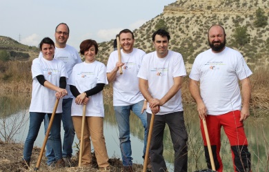 Trabajadores voluntarios Tragsatec río Segura