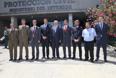 Condecorados en la Ecuela Nacional de Protección Civil