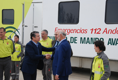 El consejero de Presidencia visita el GREA de Sevilla