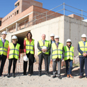​Maria Luisa Carcedo visita el hospital de Melilla