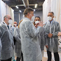 El President de la Generalitat Valenciana visita el Centro de Control Biológico de Plagas de Valencia