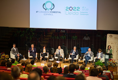 Mesa de clausura del VIII Congreso Forestal Español