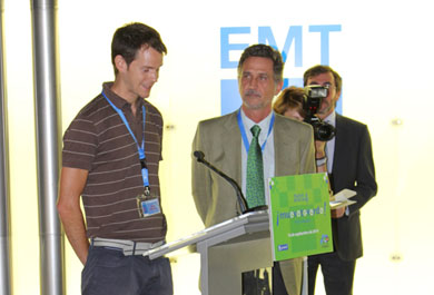 En el acto de entrega agradecieron el premio con un discurso